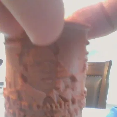 Giá đỡ bút văn phòng phong cách Office Space