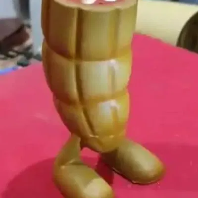 Nhân vật SALAME chân dài của họa sĩ Jacovitti