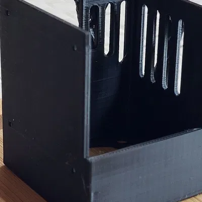 Giá đỡ quạt 4020 cho Ender 3 với 4 lỗ thông gió bổ sung