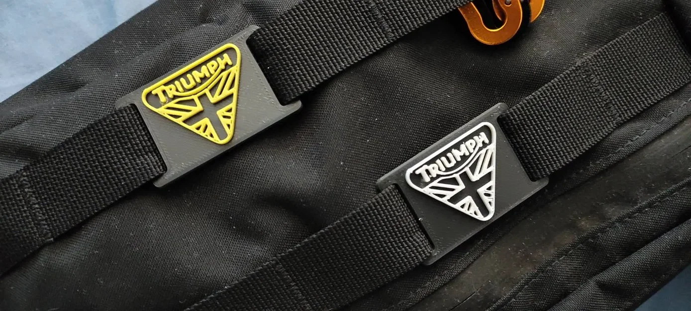Thẻ molle với logo Triumph - Image 4