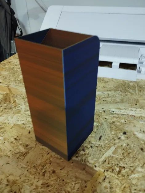 Giá đỡ bút sáng tạo cho bàn làm việc - Image 9