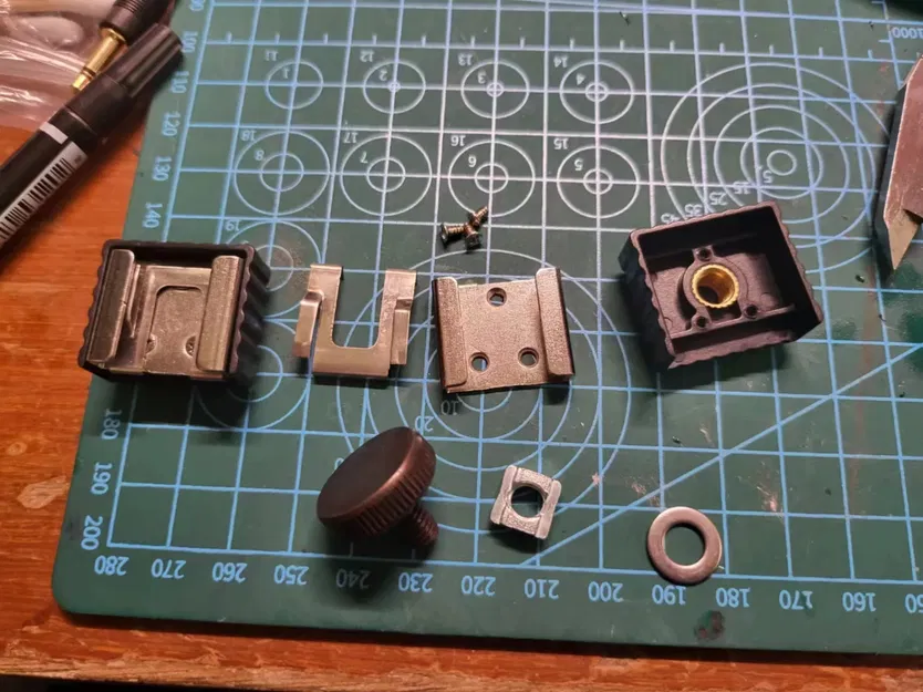 Giá đỡ đèn flash ECO810 bằng kim loại - Image 2