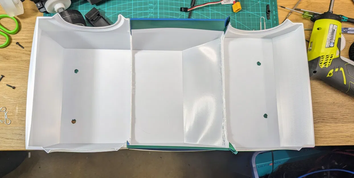 Thân xe ô tô điều khiển từ xa tỷ lệ 1/10 chế độ bình hoa - Image 2