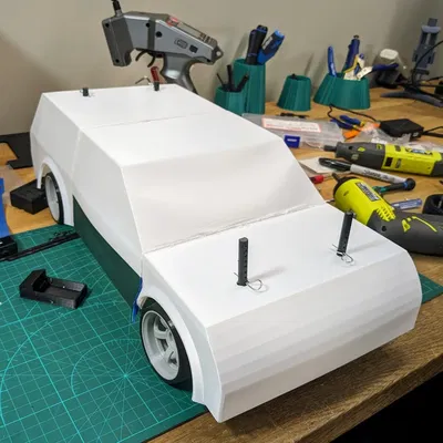 Thân xe ô tô điều khiển từ xa tỷ lệ 1/10 chế độ bình hoa