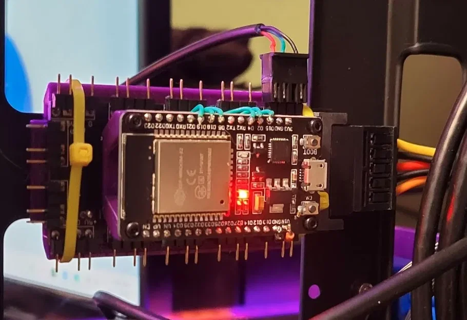 Bộ điều khiển aRGB không dây cho LED với esp32 - Image 2