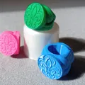 Vòng khăn quàng cổ VCP Wagggs với biểu tượng fleur de lis và tre... - Thumbnail 7