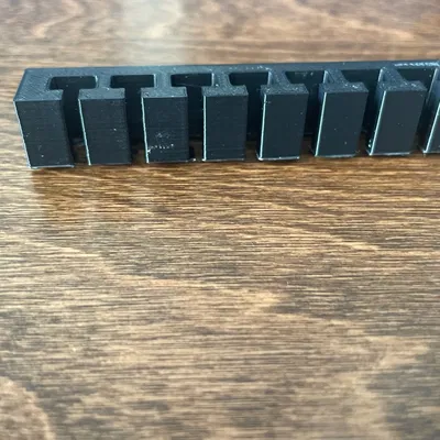 Giá đỡ cáp sạc cho 6 dây cáp