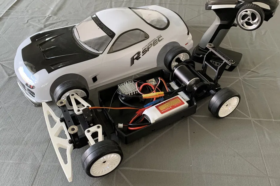 Khung xe điều chỉnh RC tỷ lệ 1:10 với hệ thống treo linh hoạt - Image 1