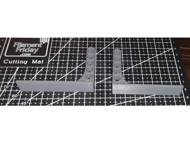 Giá đỡ bút chì sáng tạo từ băng dính Command - Image 2