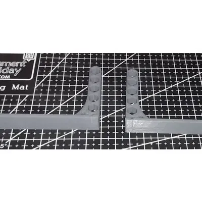 Giá đỡ bút chì sáng tạo từ băng dính Command