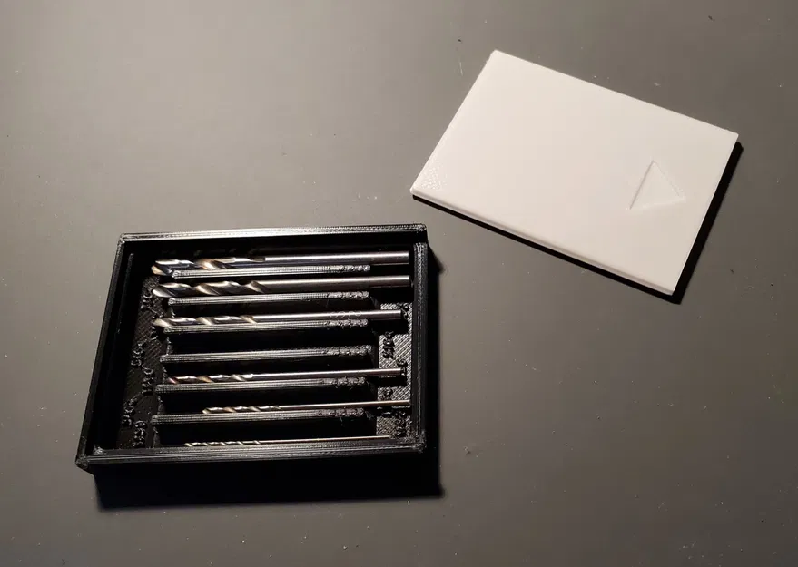 Hộp đựng mũi khoan Dremel 628 với ngăn bổ sung - Image 2