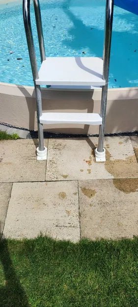 Giá đỡ thang bơi IDEAL với vòi phun 0,8 mm - Image 1