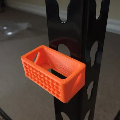 Giá đỡ thước kẹp đơn giản cho kệ lưu trữ