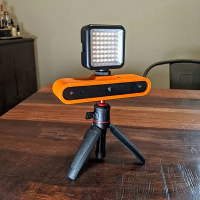 Hộp đựng Revopoint POP 1 & POP 2 với chân đế LED