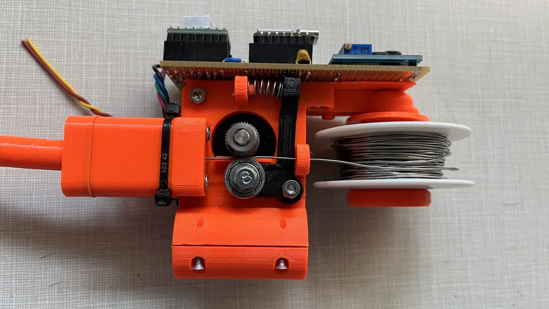 Máy cấp dây hàn tự động một tay - Image 4