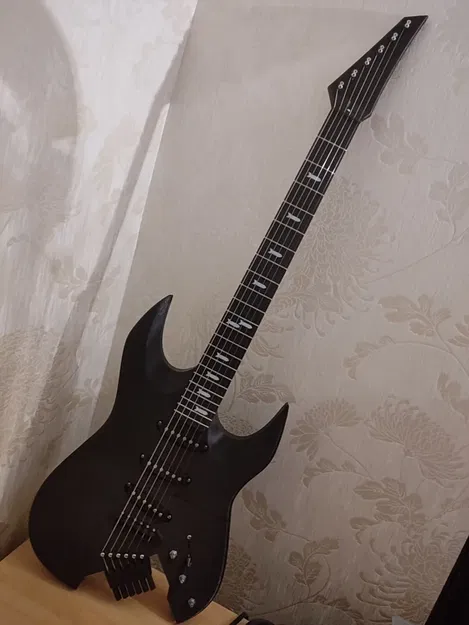 Guitar điện 3D theo phong cách Johnny Silverhand - Image 8