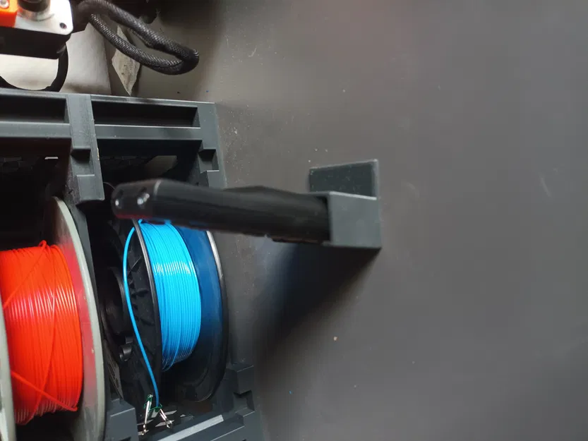 Giá đỡ điều khiển từ xa cho robot hút bụi Miele Scout RX2 - Image 2