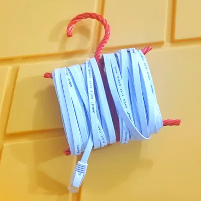 Giá treo dây thừng, dây và cáp tiện lợi