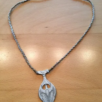 Dây chuyền Kynareth không có đá từ Skyrim