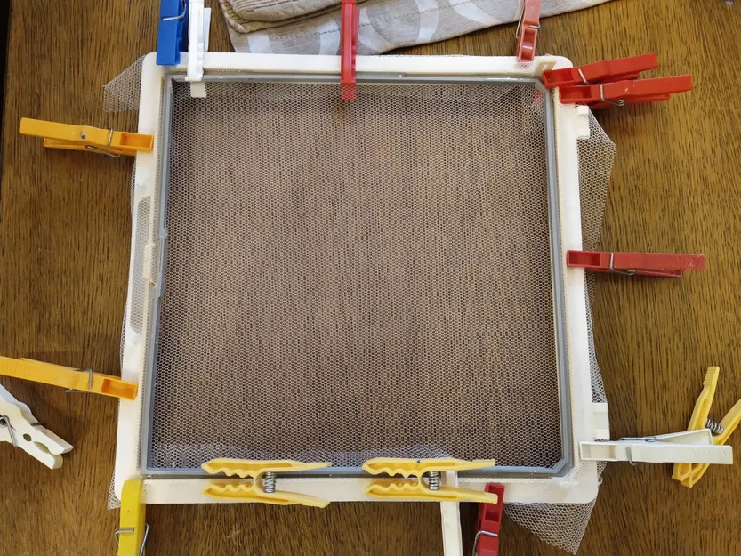 Khung căng lưới muỗi cho cửa sổ xe caravan 248x248mm - Image 2