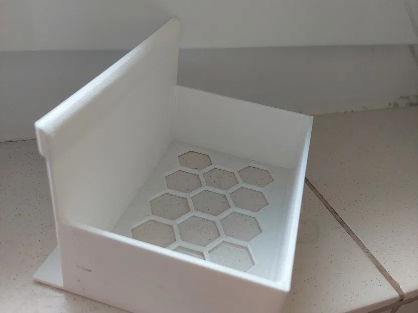 Giá đỡ nhỏ gắn cửa sổ cho phòng tắm - Image 3