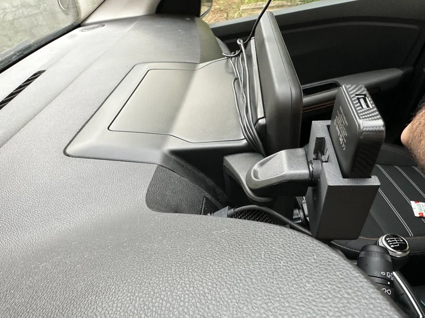 Giá đỡ điện thoại Carlinkit cho Dacia Sandero Stepway - Image 2