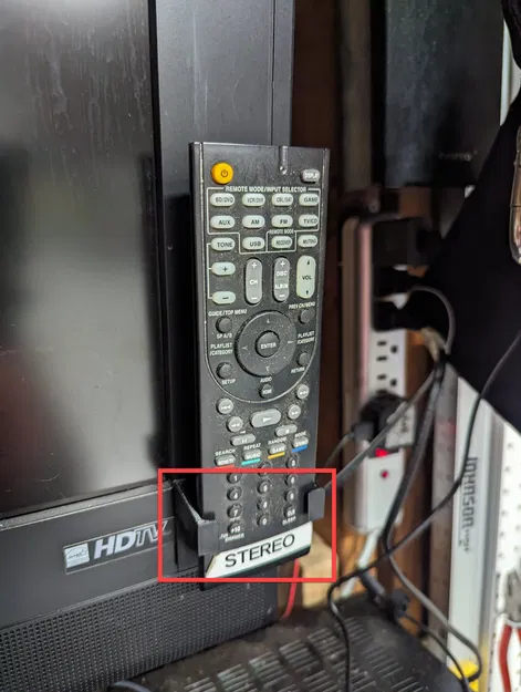 Giá đỡ điều khiển từ xa cho remote kích thước 55mm x 35mm - Image 1