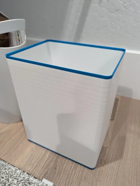 Thùng rác hình chữ nhật kích thước 205mm x 155mm x 255mm - Image 1