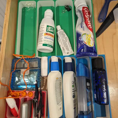 Giá đỡ đồ dùng phòng tắm hai loại