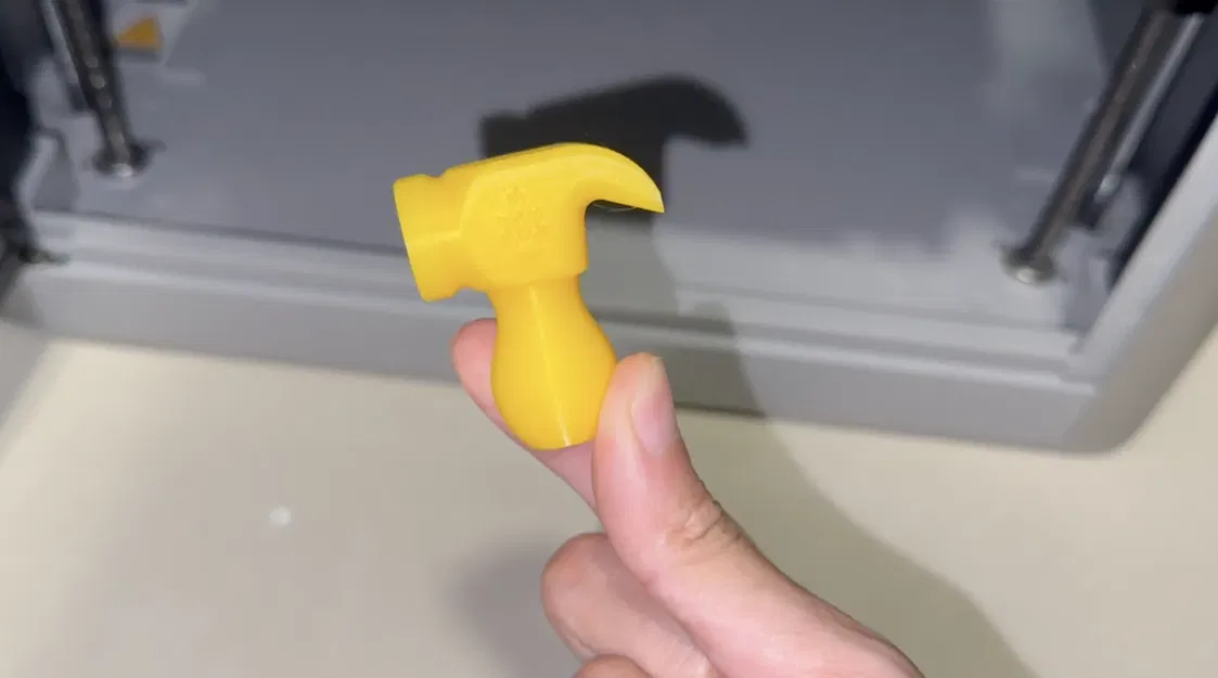 Búa và liềm mini dễ thương cho trẻ em - Image 2