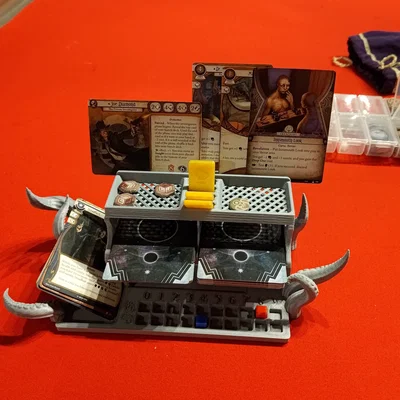 Bảng người chơi cơ bản cho Arkham Horror LCG