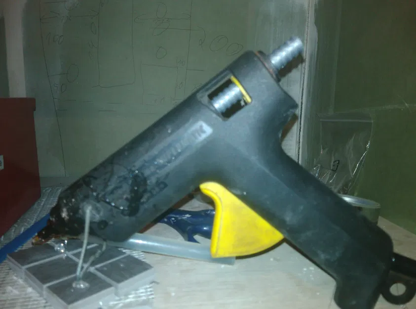 Que cho súng bắn keo nóng - Image 2