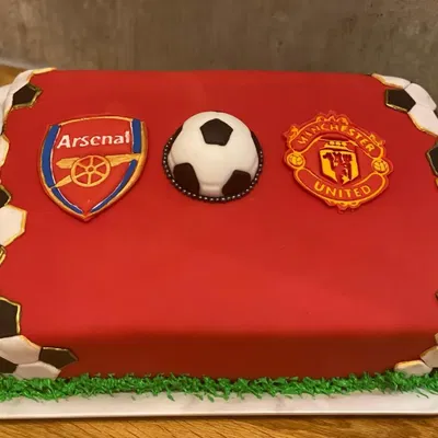 Công cụ cắt bánh quy hình logo Manchester United