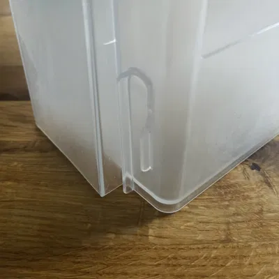 Giá đỡ cửa tủ lạnh Siemens sửa chữa đơn giản