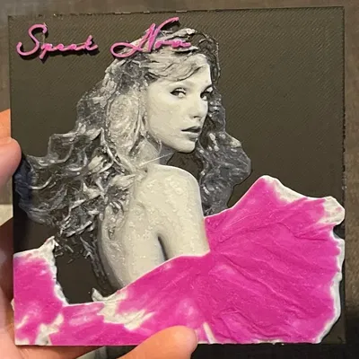 Bìa album Speak Now (Phiên bản của Taylor) in 3D từ Hueforge