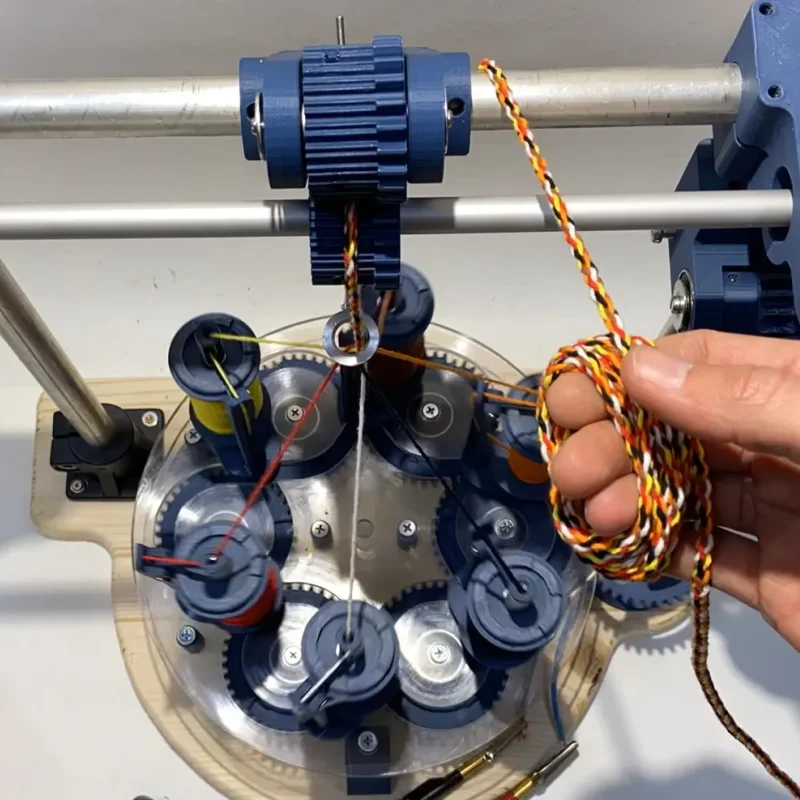 Máy bện dây in 3D đầu tiên của tôi