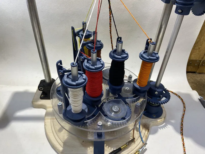 Máy bện dây in 3D đầu tiên của tôi - Image 2