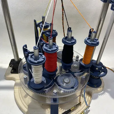 Máy bện dây in 3D đầu tiên của tôi