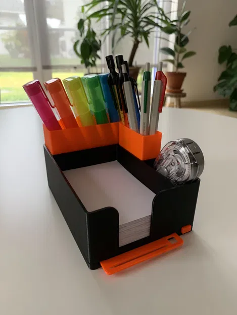 Giá đỡ bàn làm việc thân thiện với môi trường - Image 1