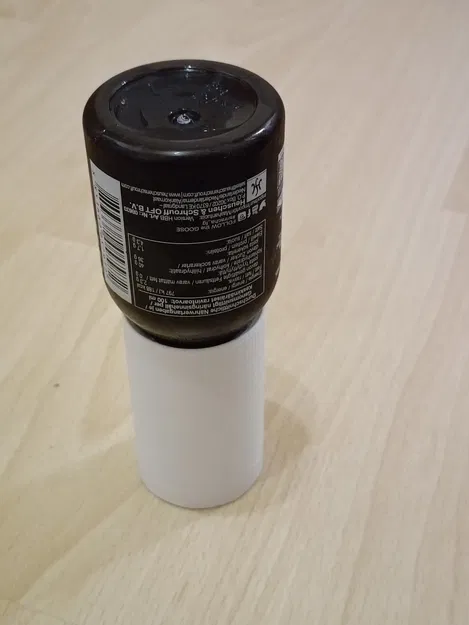 Giá đỡ chai Sriracha kiểu ngược cho bếp nhà bạn - Image 4