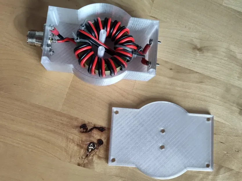 Vỏ cho lõi toroidal kích thước trung bình như balun - Image 1