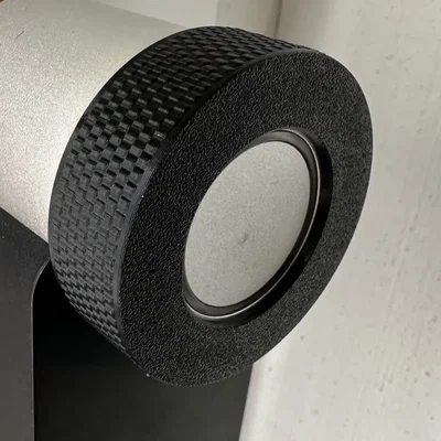 Vỏ khóa cửa tự động Nuki giúp dễ dàng hơn khi xoay