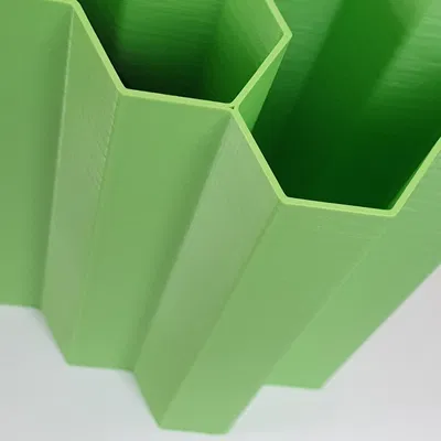 Quản lý cáp Hive lớn hơn cho không gian làm việc rộng rãi