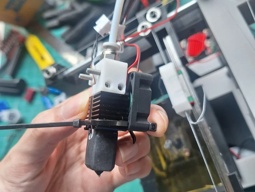 Bộ chuyển đổi hotend BAMBULAB sang lỗ gắn MK8 - Image 2