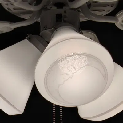 Chao đèn cho quạt trần Farelek không chói mắt