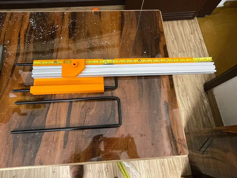Giá đỡ cưa miter với thước đo và khối dừng - Image 3