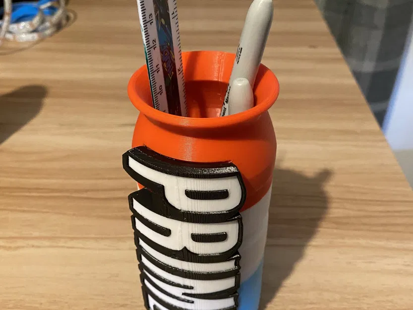 Giá đỡ bút hình chai Prime độc đáo cho văn phòng - Image 2