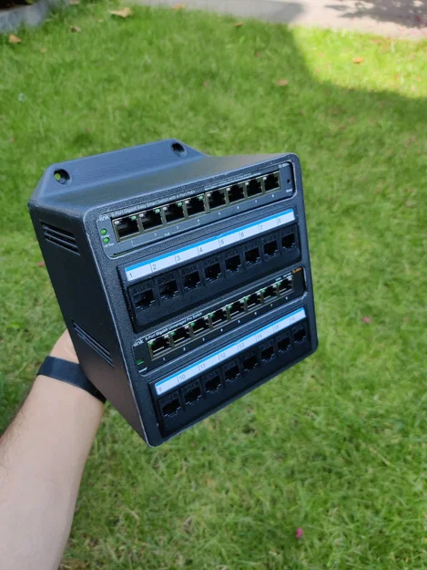 Tủ patch đôi 16 cổng tích hợp switch TP Link - Image 1