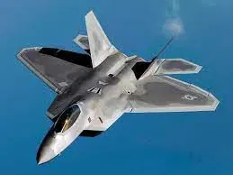 Mô hình máy bay chiến đấu F-22 Raptor chi tiết và chân thực - Image 1