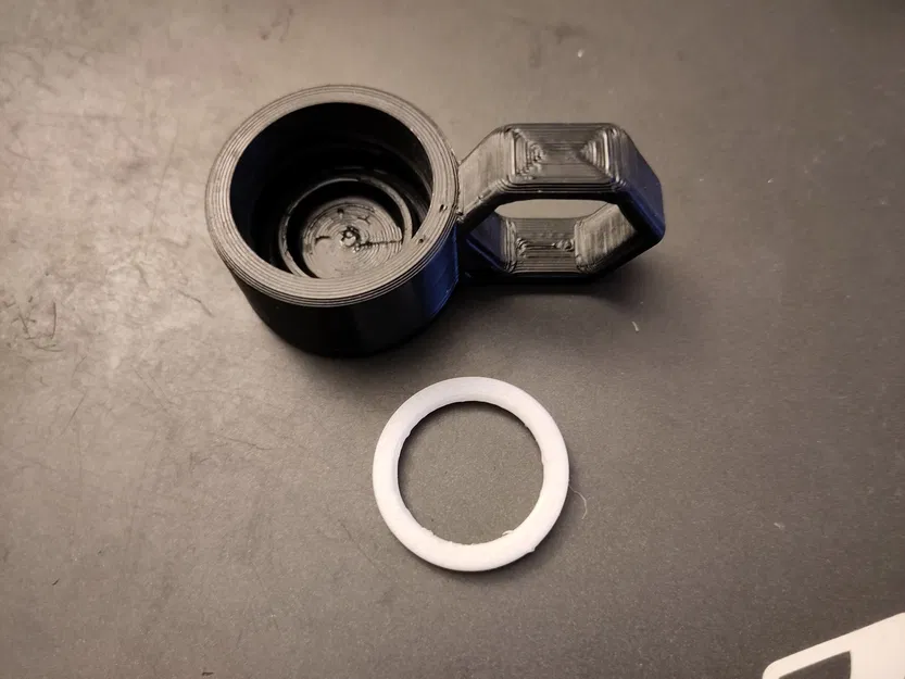 Nắp chai dopper với vòng và lỗ treo - Image 2